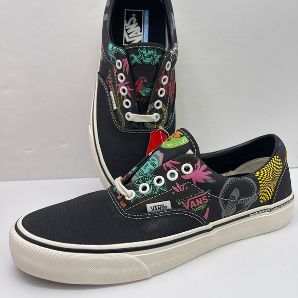 Vans • Men’s Era Sf
(V66) Black/Multi Sneakers 
VN0A3MUHW95 - Picture 14 of 16